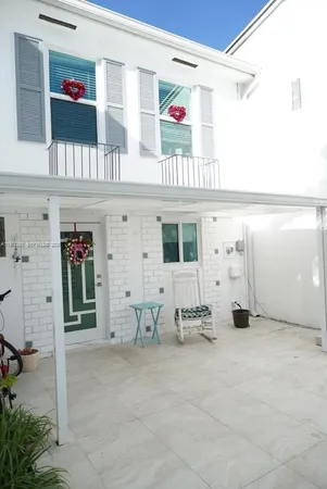 $2,900 | 1389 West 71st Street, Hialeah, FL 33014