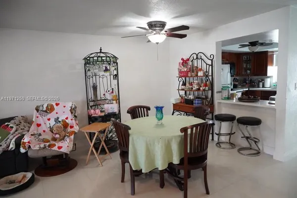 $2,900 | 1389 West 71st Street, Hialeah, FL 33014