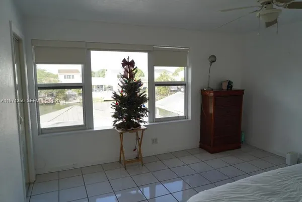 $2,900 | 1389 West 71st Street, Hialeah, FL 33014