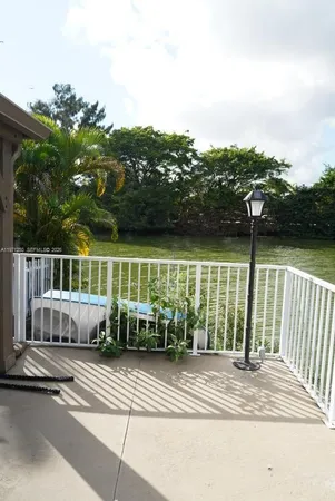 $2,900 | 1389 West 71st Street, Hialeah, FL 33014