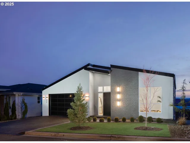 $1,999,950 | 356 West W Street, Washougal, WA 98671