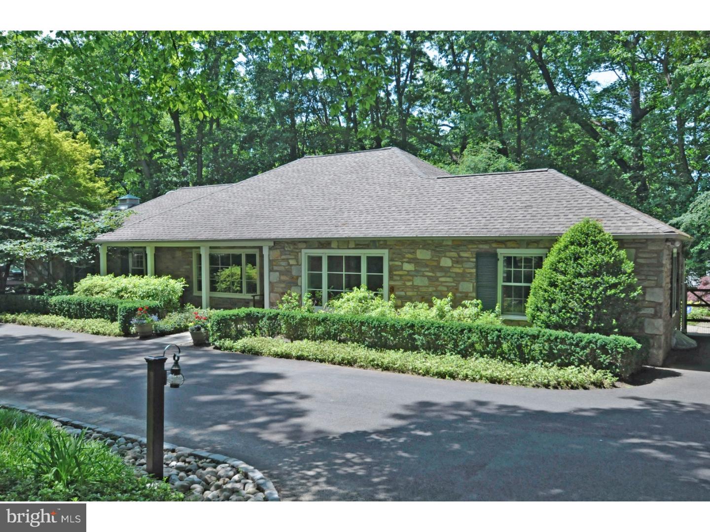 340 Dreshertown Road Fort Washington, PA 19034 - Photo 2 of 25 Gallery Image 2