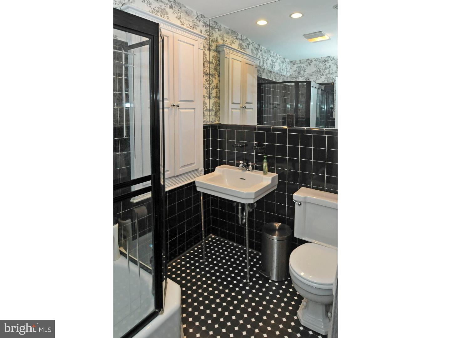 340 Dreshertown Road Fort Washington, PA 19034 - Photo 20 of 25 Bathroom