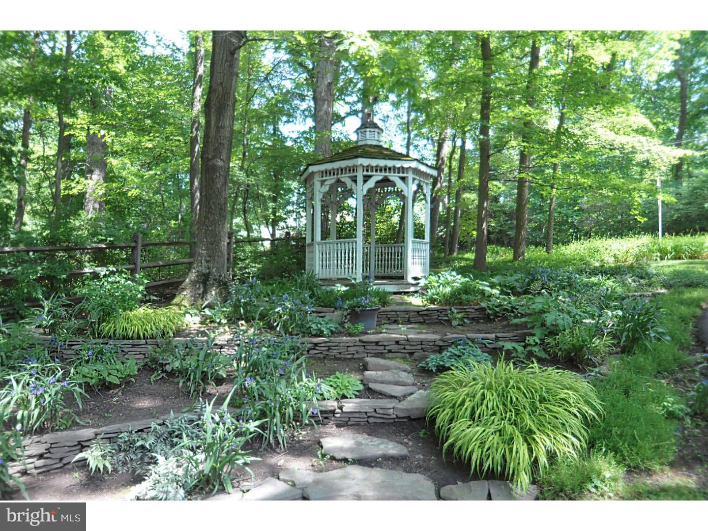 340 Dreshertown Road Fort Washington, PA 19034 - Photo 4 of 25 Gallery Image 4