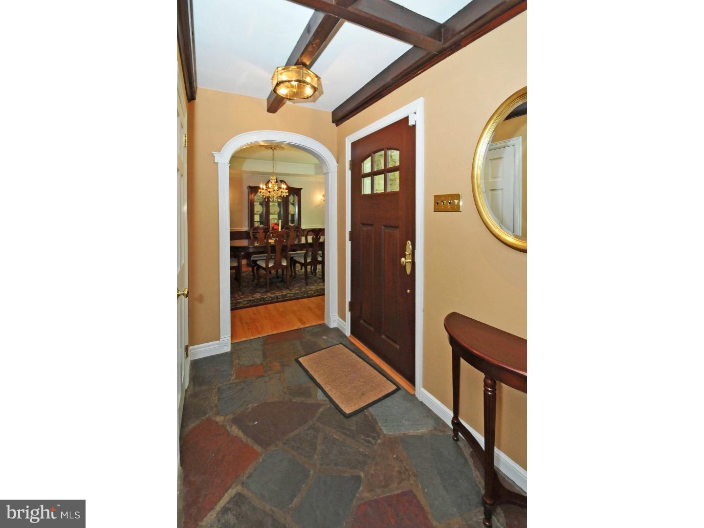340 Dreshertown Road Fort Washington, PA 19034 - Photo 5 of 25 Foyer