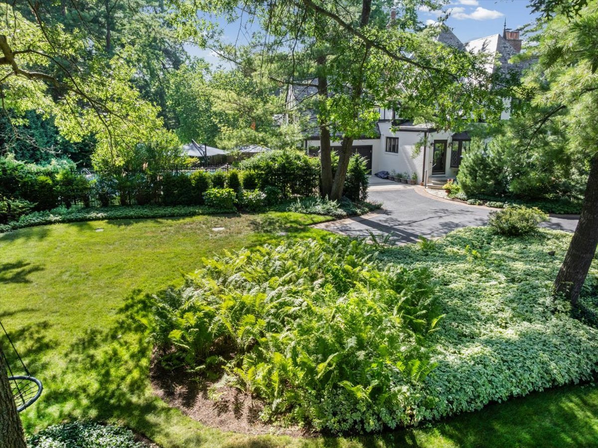 1137 Locust Road Wilmette, IL 60091 - Photo 55 of 63 Gallery Image 55