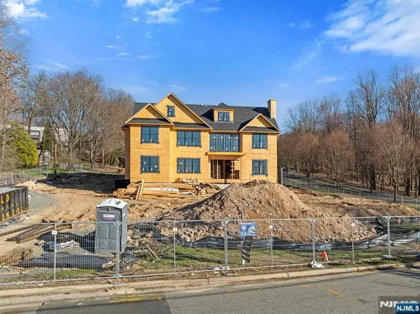 $5,699,000 | 379 Anderson Avenue, Alpine, NJ 07620