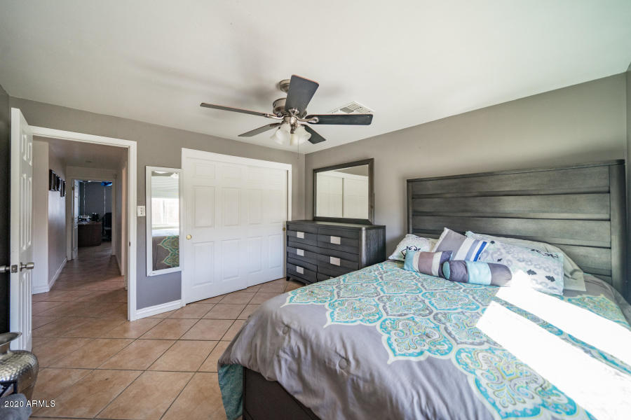 6135 West Berkeley Road Phoenix, AZ 85035 - Photo 19 of 29 20200220205652088432000000-o