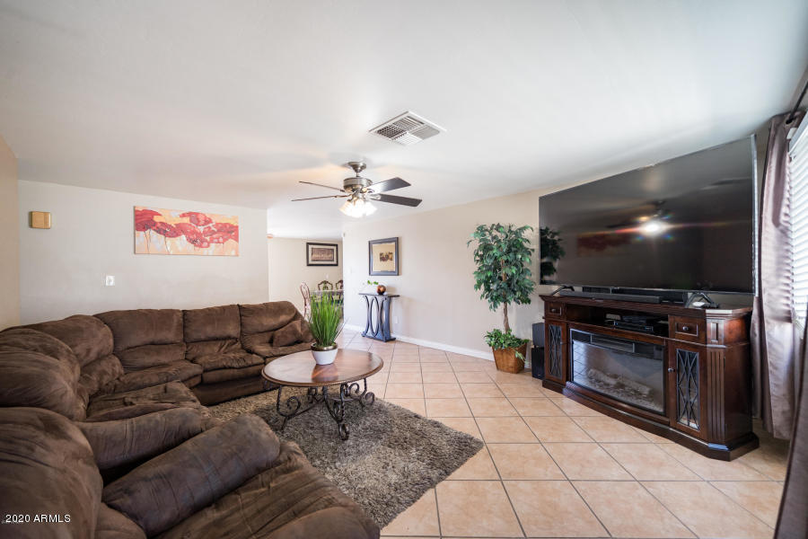 6135 West Berkeley Road Phoenix, AZ 85035 - Photo 5 of 29 20200220205728092527000000-o
