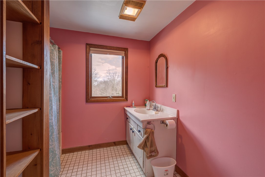 325 Ide Road Scituate, RI 02857 - Photo 28 of 40