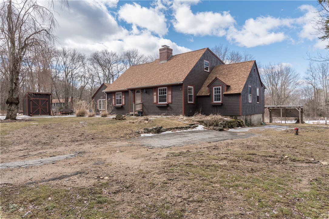 325 Ide Road Scituate, RI 02857 - Photo 3 of 40