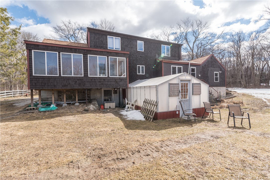 325 Ide Road Scituate, RI 02857 - Photo 10 of 40