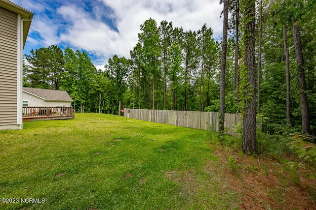 $2,400 | 105 Nice Drive, New Bern, NC 28560