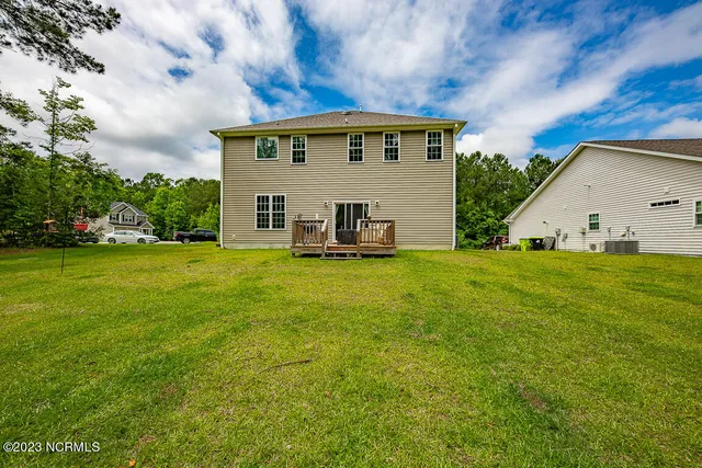 $2,400 | 105 Nice Drive, New Bern, NC 28560