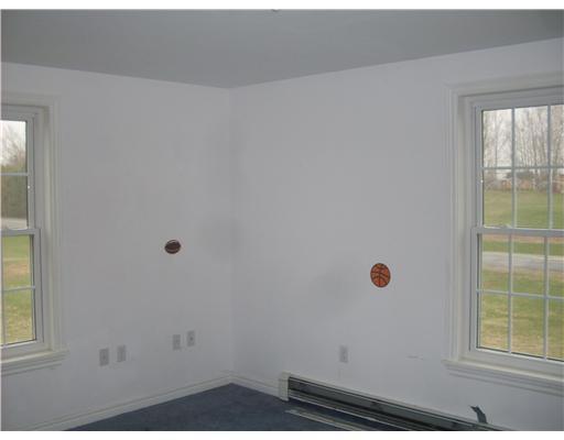 881 Garland Road Winslow, ME 04901 - Photo 10 of 18 Interior Space/Layout.