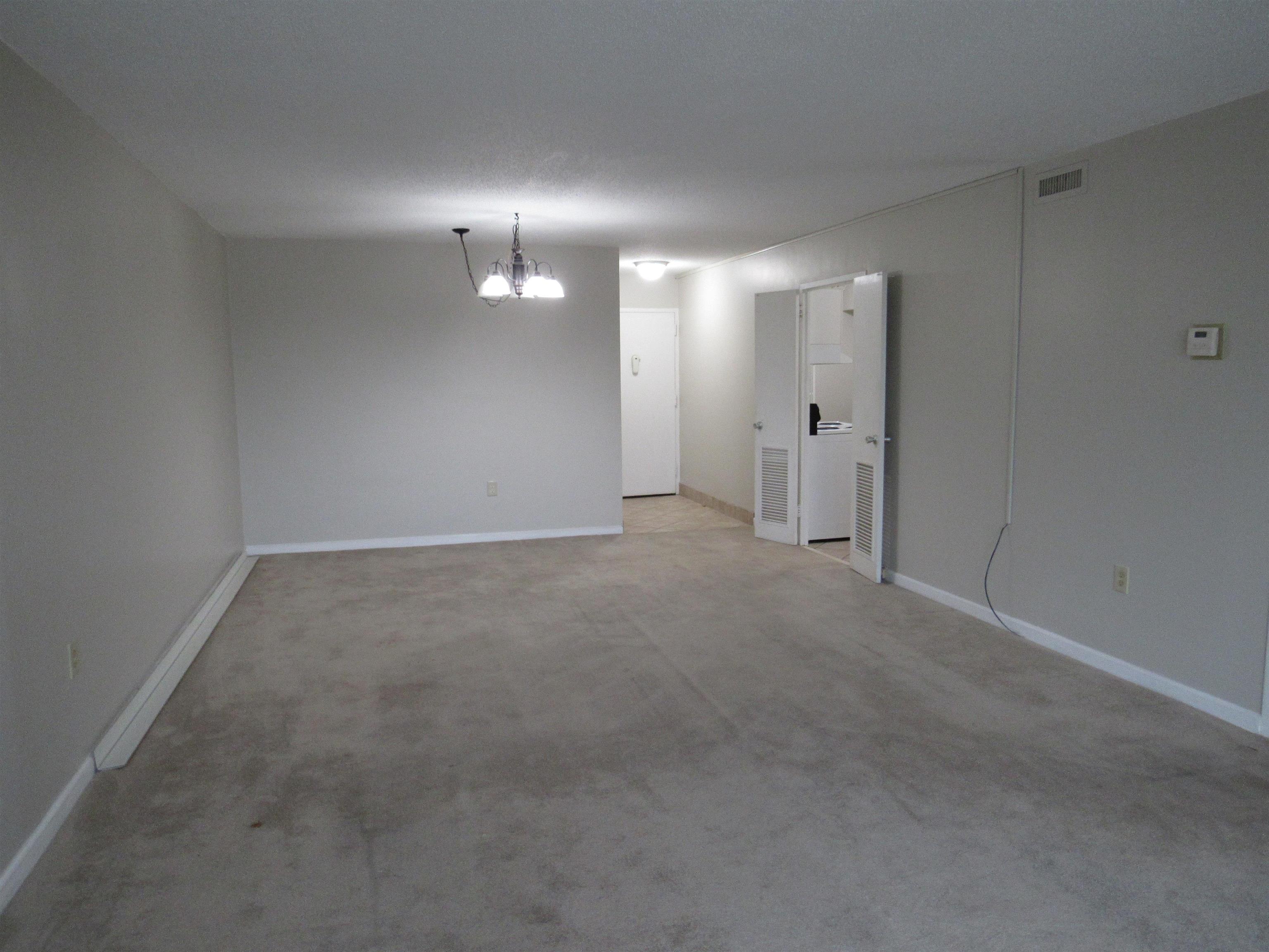 3080 Walnut Grove Road, Unit 205 Memphis, TN 38111 - Photo 5 of 26