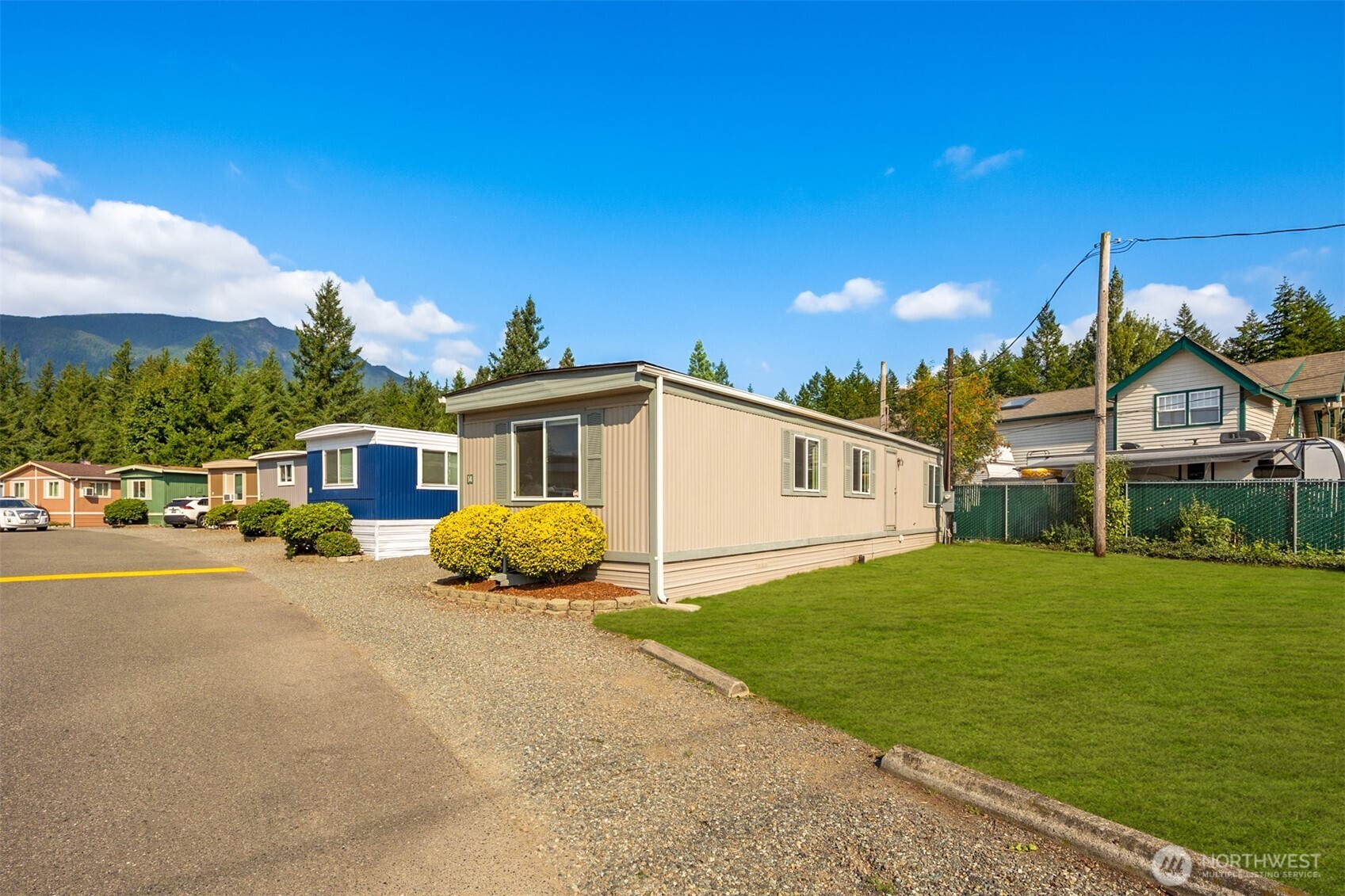 45800 Southeast North Bend Way, Unit 14 North Bend, WA 98045 - Photo 17 of 18