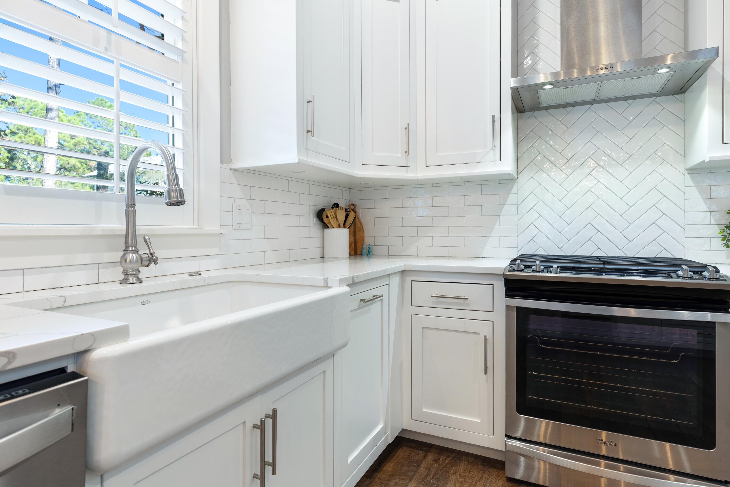 30 South Pontchartrain Santa Rosa Beach Santa Rosa Beach, FL 32459 - Photo 15 of 83 30 Pontchartrain Interior-10