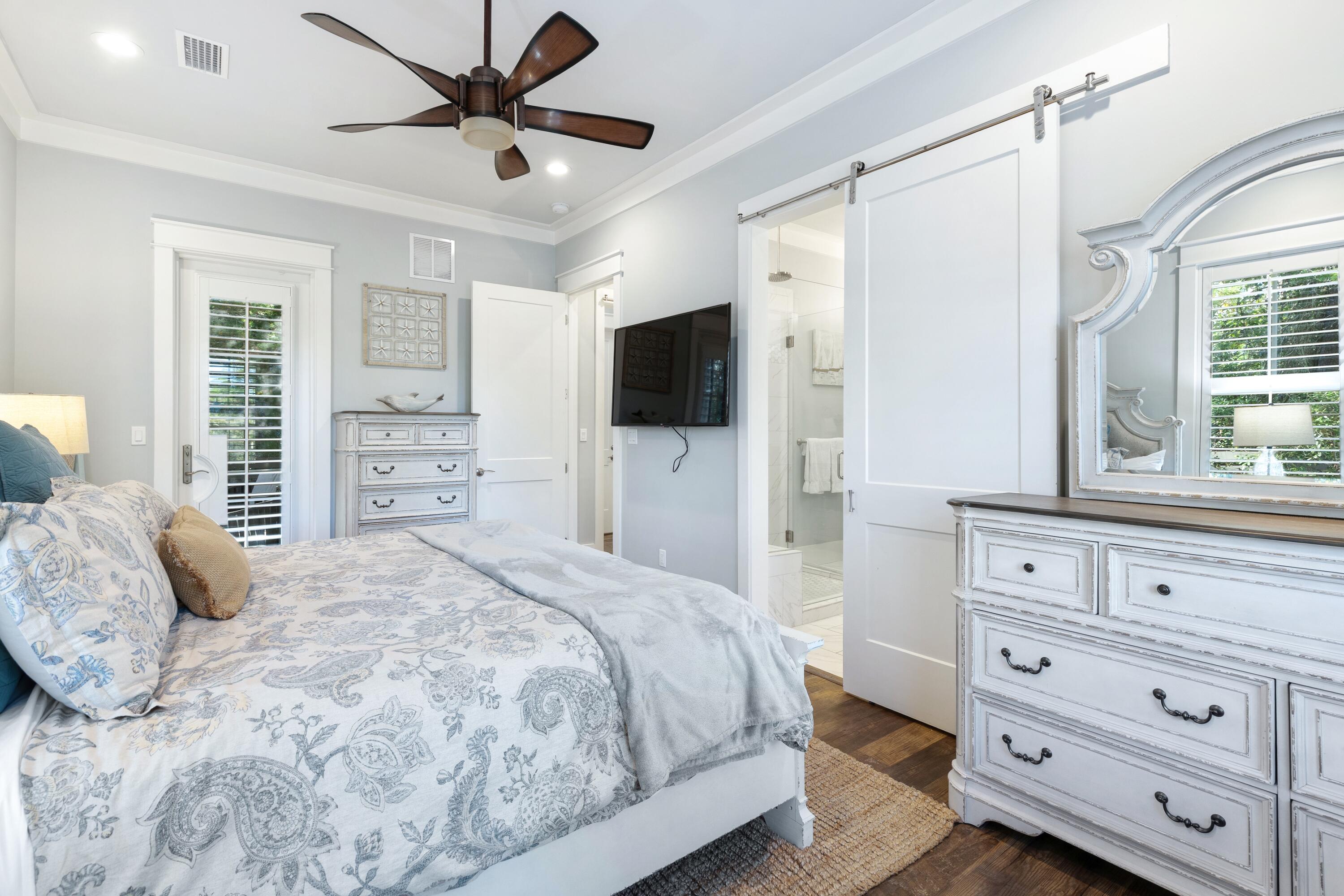 30 South Pontchartrain Santa Rosa Beach Santa Rosa Beach, FL 32459 - Photo 19 of 83 30 Pontchartrain Interior-16