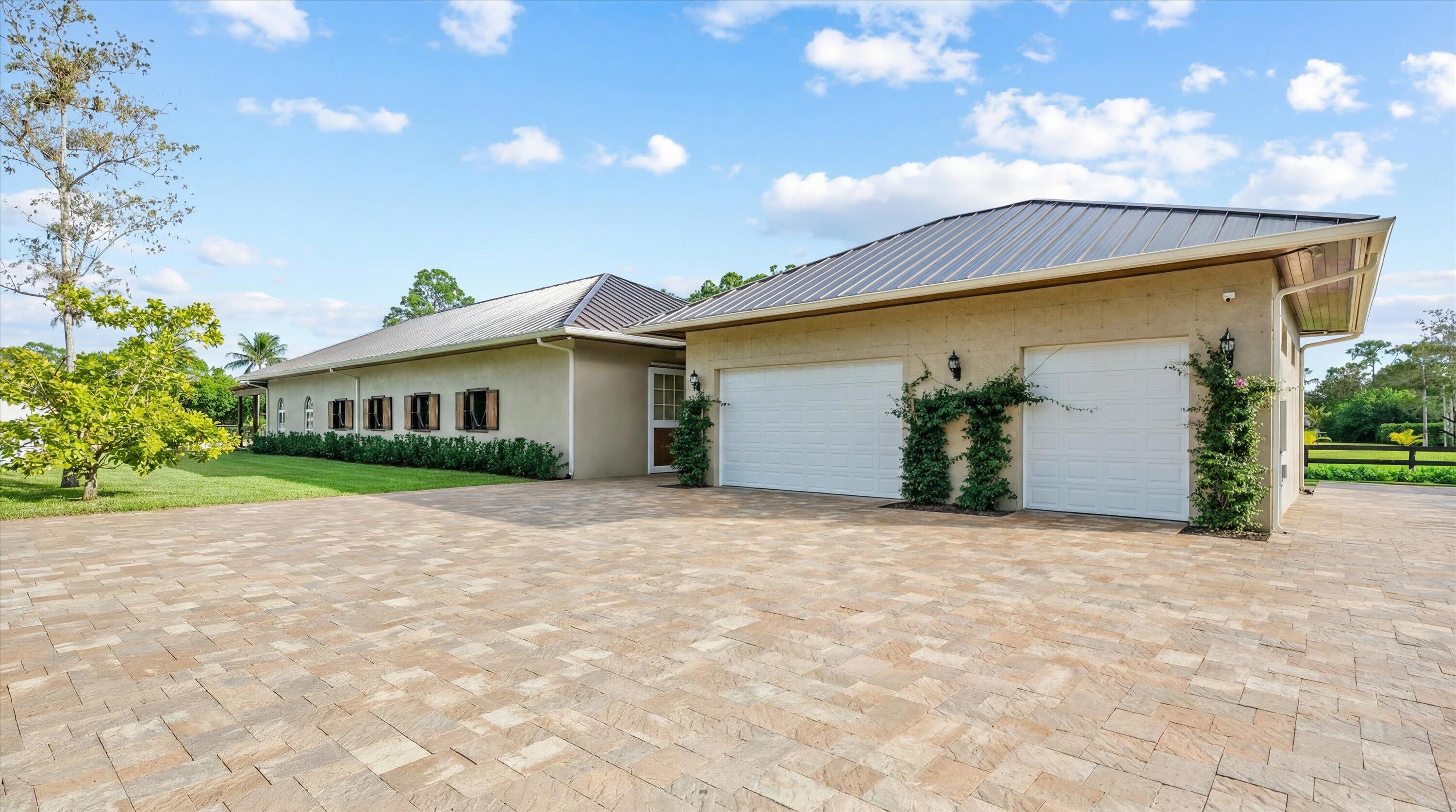 14598 Halter Road Wellington, FL 33414 - Photo 33 of 61 33-hf_20260124_164318_ccc27b3c-1448-4128