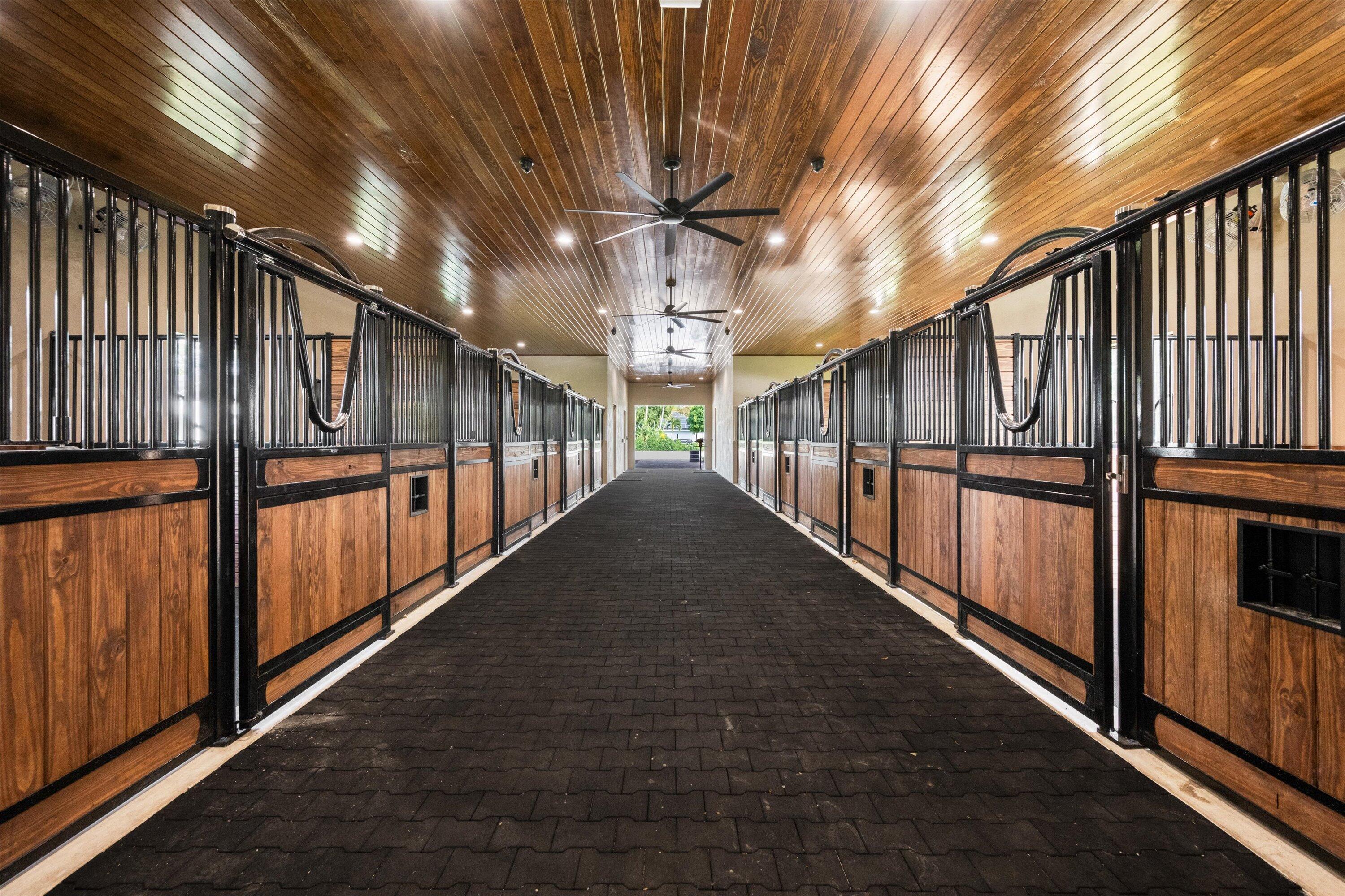 14598 Halter Road Wellington, FL 33414 - Photo 36 of 61 36-28-DSC_1332