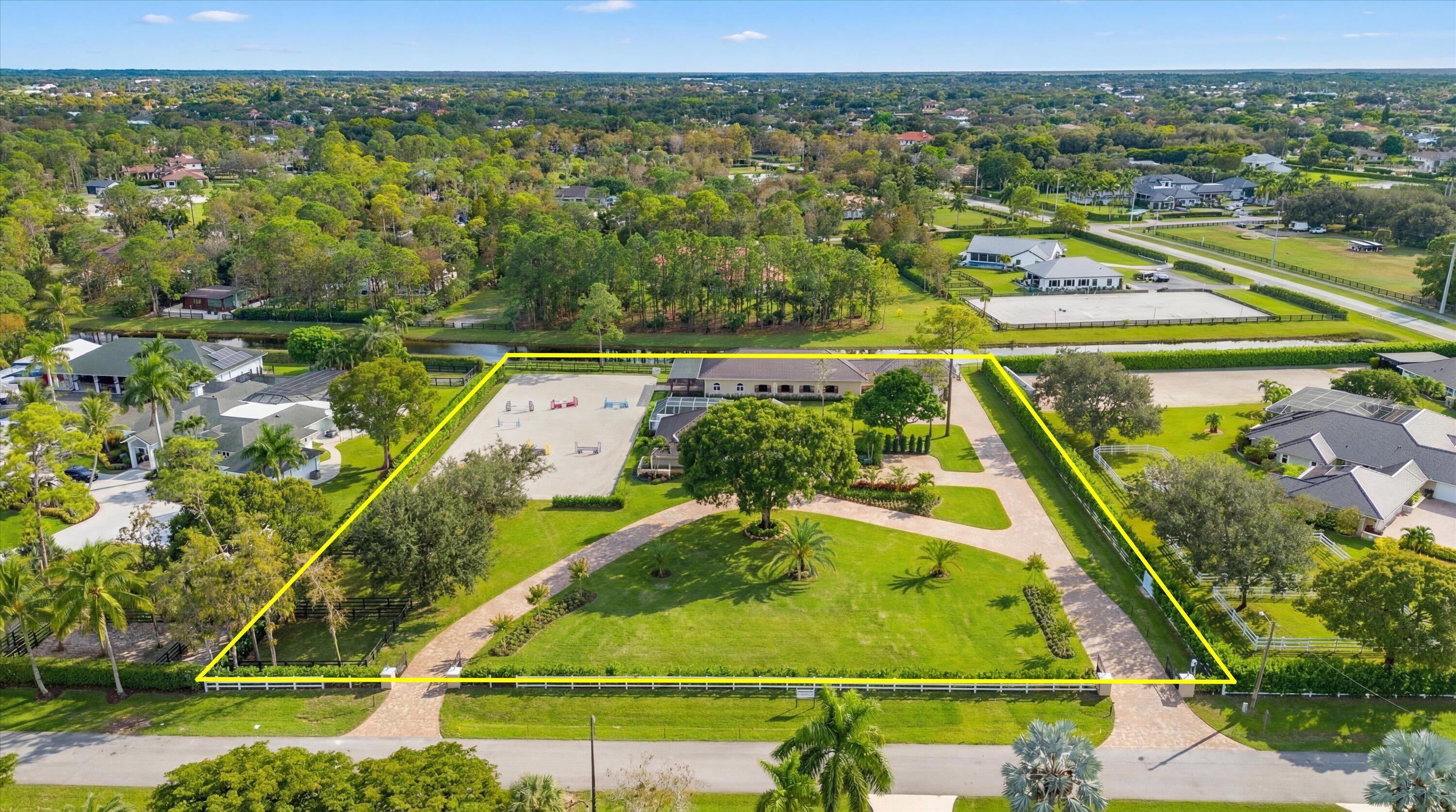 14598 Halter Road Wellington, FL 33414 - Photo 58 of 61 58-hf_20260124_165942_74bf2fa0-84af-4c6d