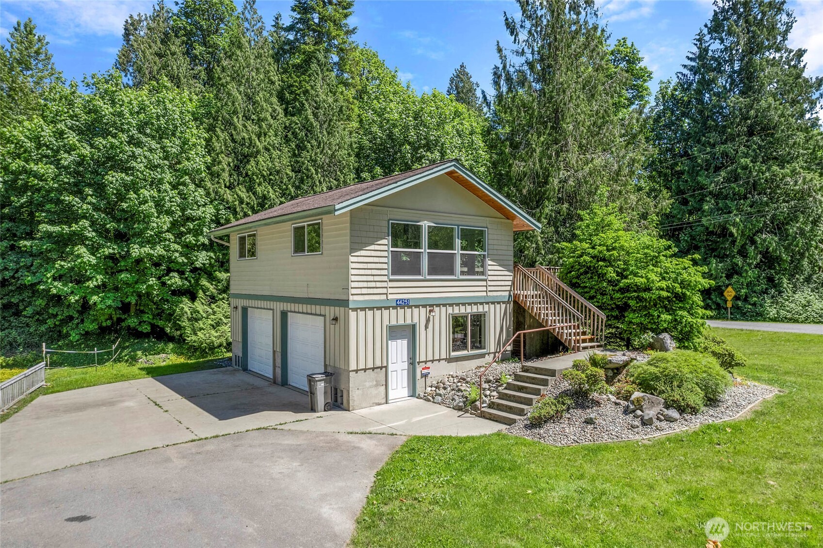 44251 Dalles Road Concrete, WA 98237 - Photo 1 of 27 Gallery Image 1