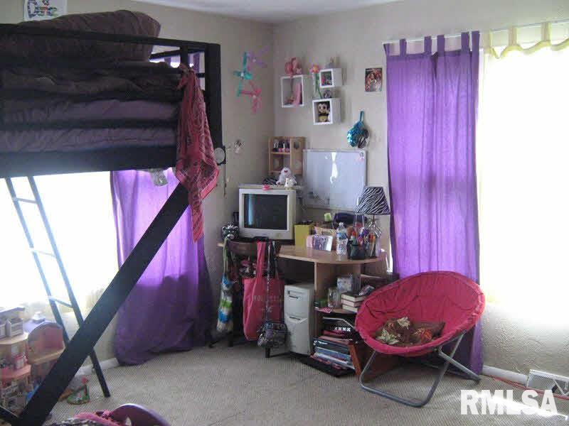 17560 East Fairfield Road Mount Vernon, IL 62864 - Photo 12 of 14 Gallery Image 12