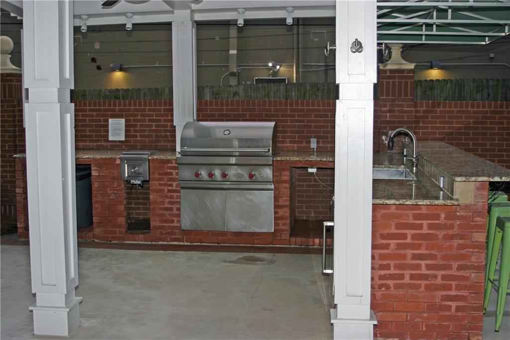 3820 Roswell Road Northeast, Unit 412 Atlanta, GA 30342 - Photo 30 of 30 Gallery Image 30