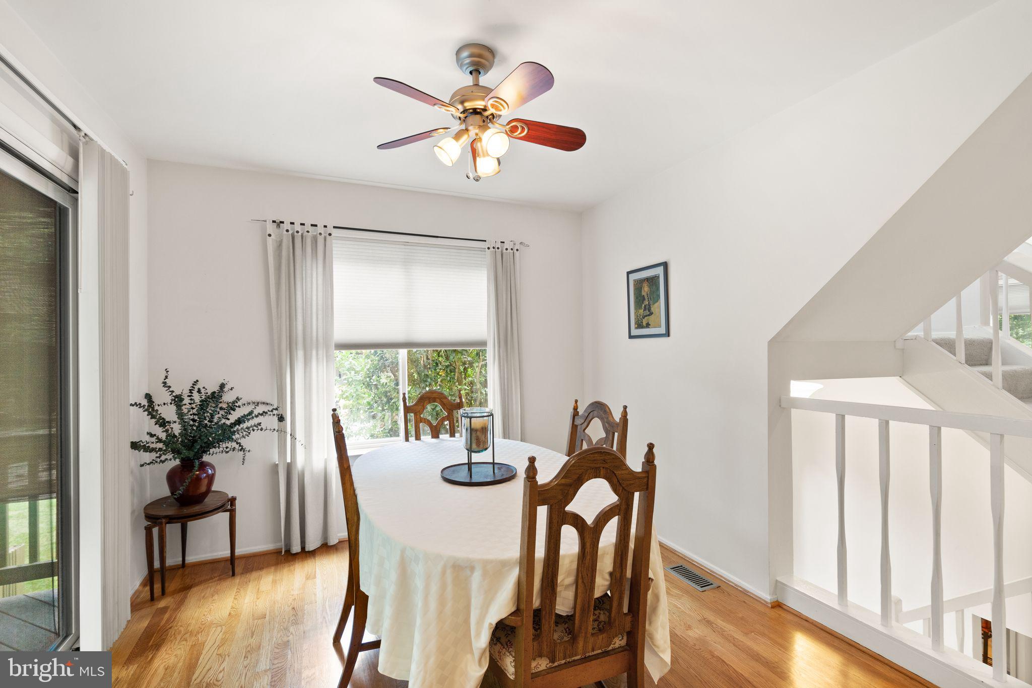 2029 Winged Foot Court Reston, VA 20191 - Photo 17 of 55 Gallery Image 17