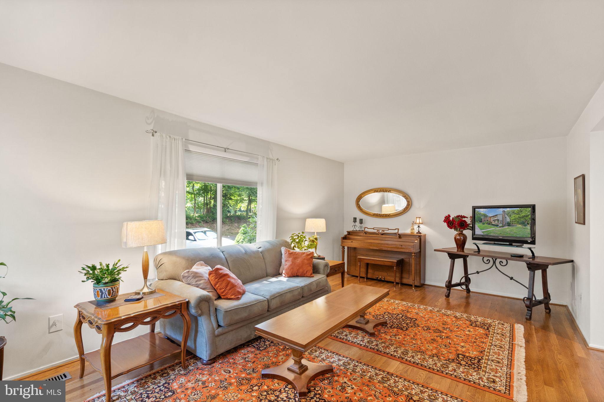 2029 Winged Foot Court Reston, VA 20191 - Photo 21 of 55 Gallery Image 21