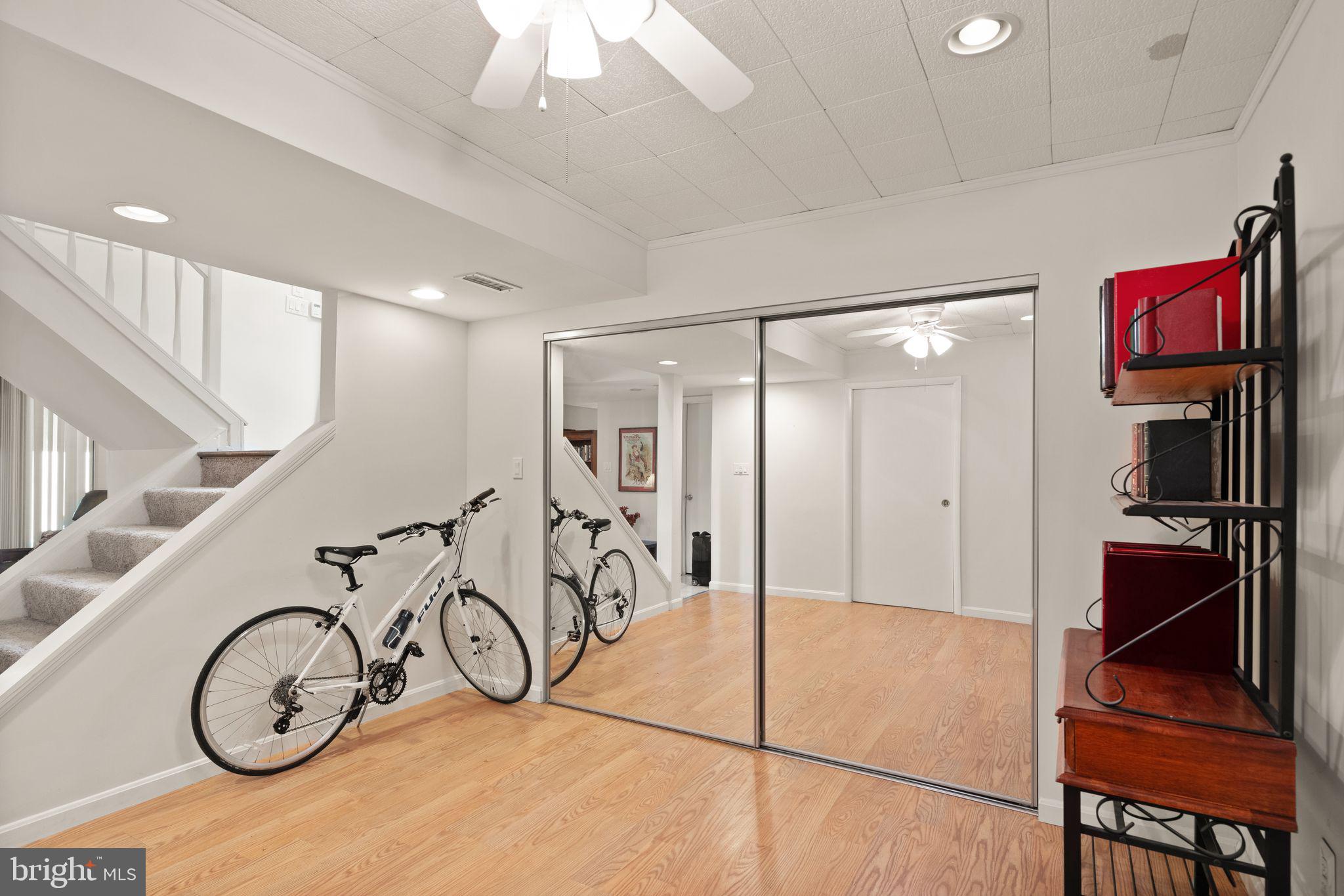 2029 Winged Foot Court Reston, VA 20191 - Photo 37 of 55 Gallery Image 37