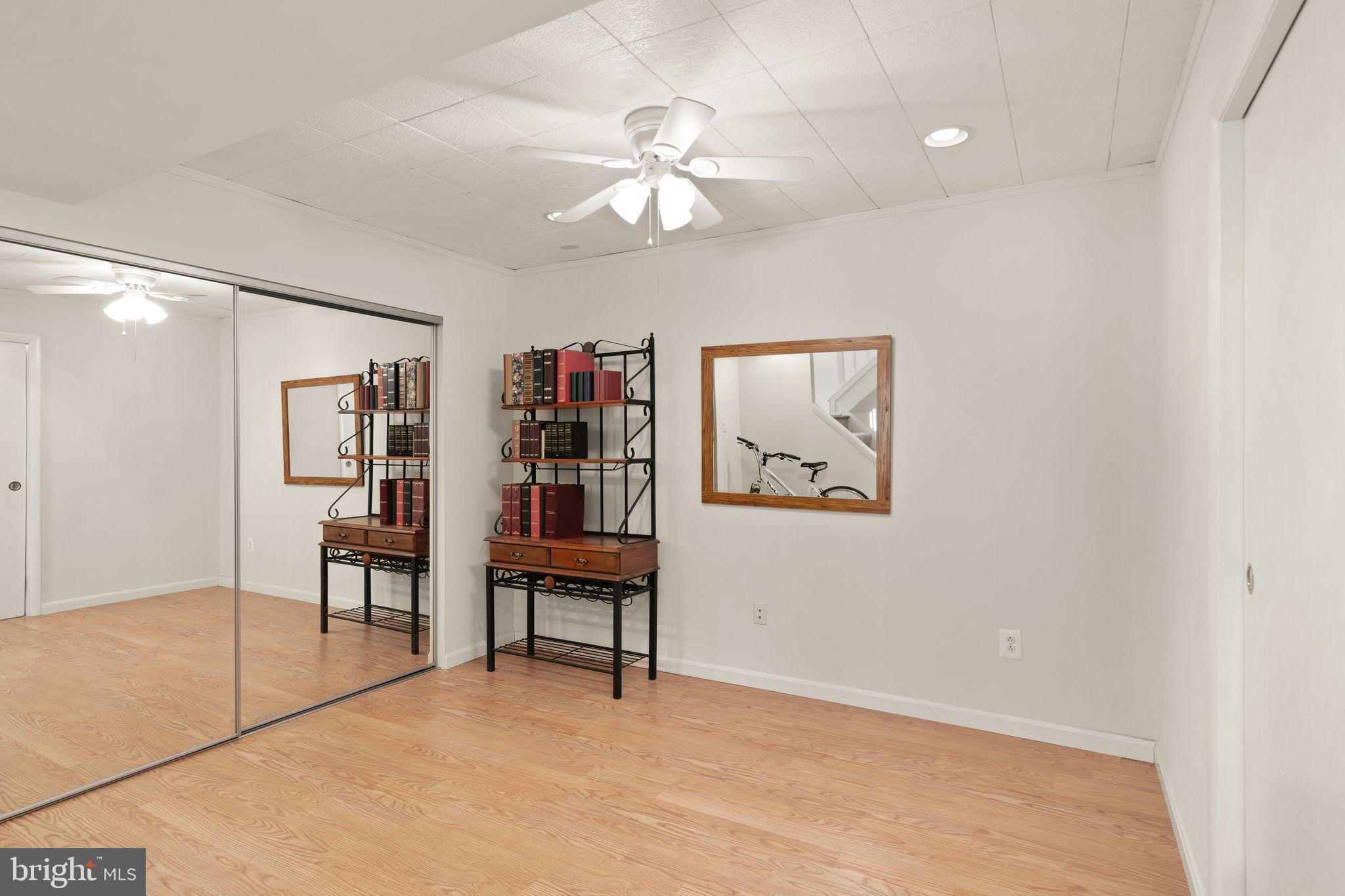 2029 Winged Foot Court Reston, VA 20191 - Photo 38 of 55 Gallery Image 38
