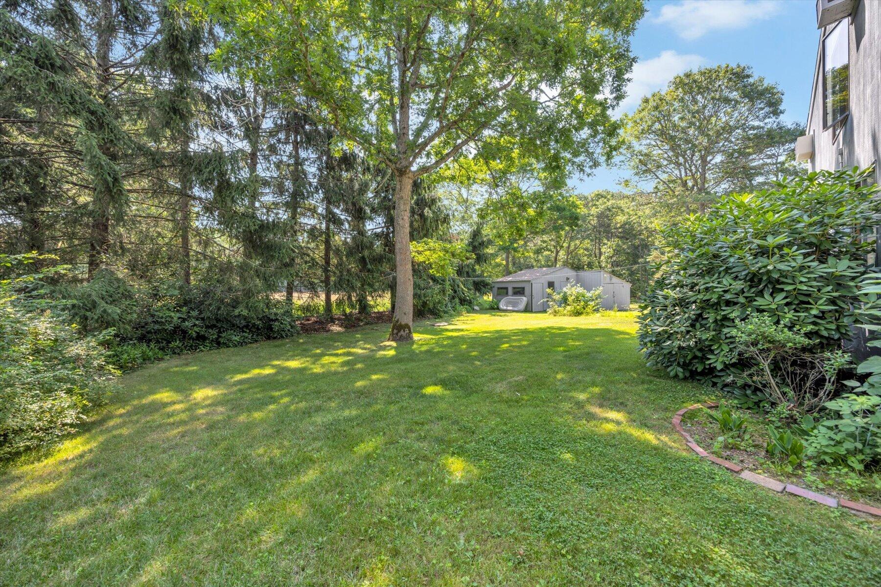 621 Locustfield Road East Falmouth, MA 02536 - Photo 39 of 46 11-889A7311