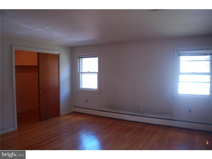 2505 Grant Road Broomall, PA 19008 - Photo 17 of 22 Master Bedroom
