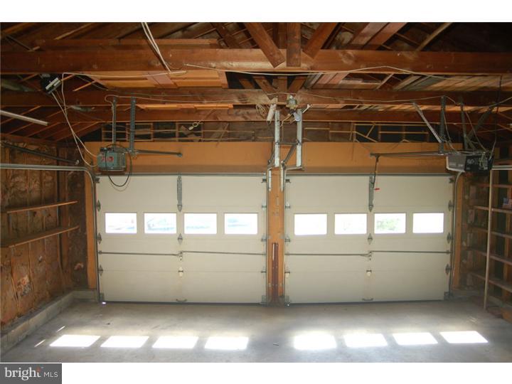 2505 Grant Road Broomall, PA 19008 - Photo 22 of 22 Garage