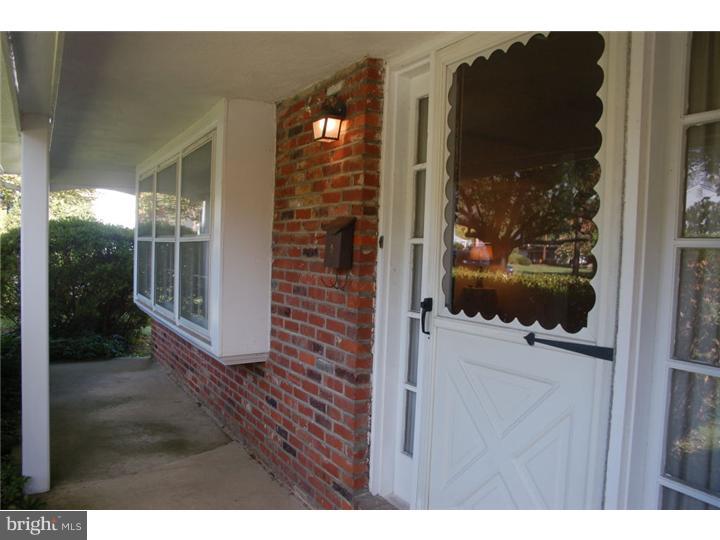 2505 Grant Road Broomall, PA 19008 - Photo 4 of 22 Porch