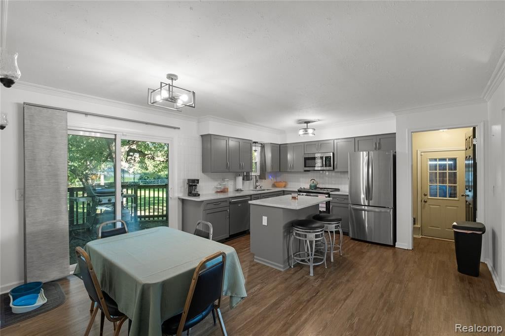 2481 South Genesee Road Burton, MI 48519 - Photo 11 of 31 Gallery Image 11
