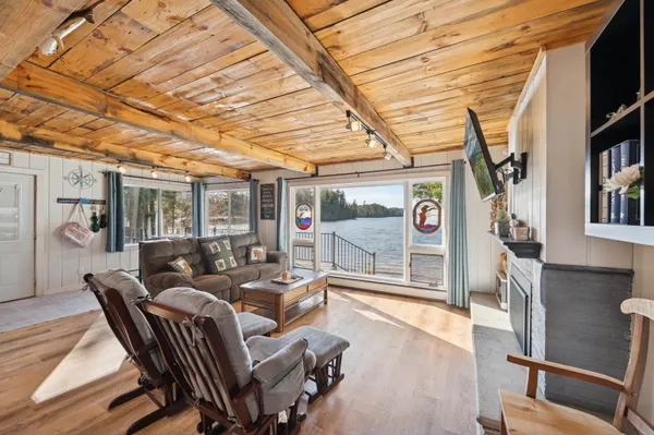 $595,000 | 10325 Teepee Trail, Iron River, WI 54847