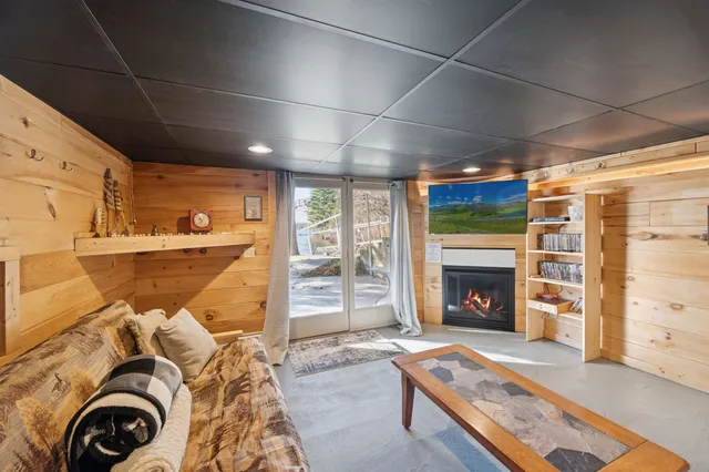 $625,000 | 10325 Teepee Trail, Iron River, WI 54847