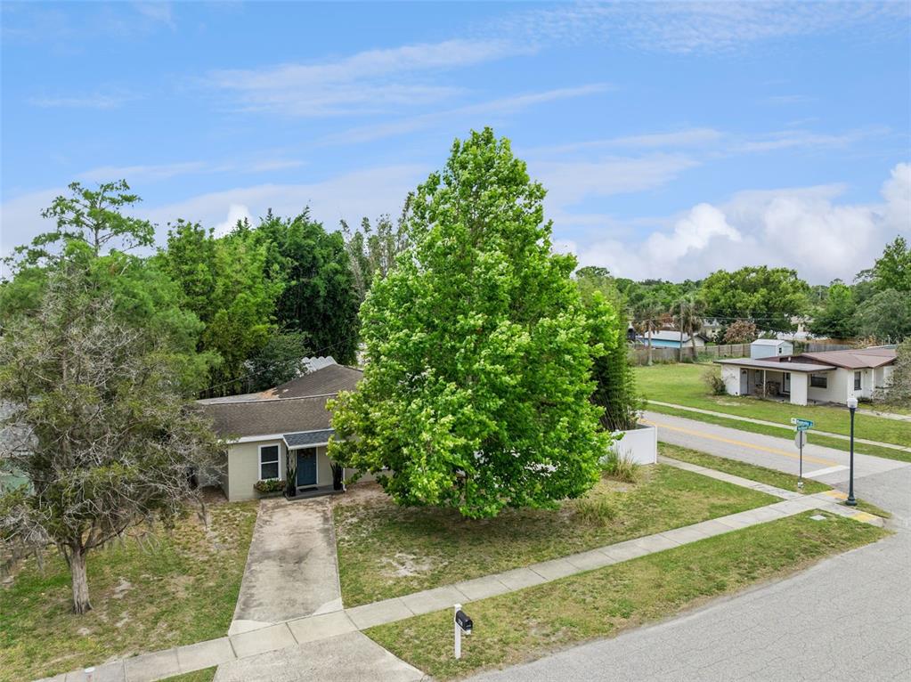 2796 Northland Road Mount Dora, FL 32757 - Photo 44 of 52