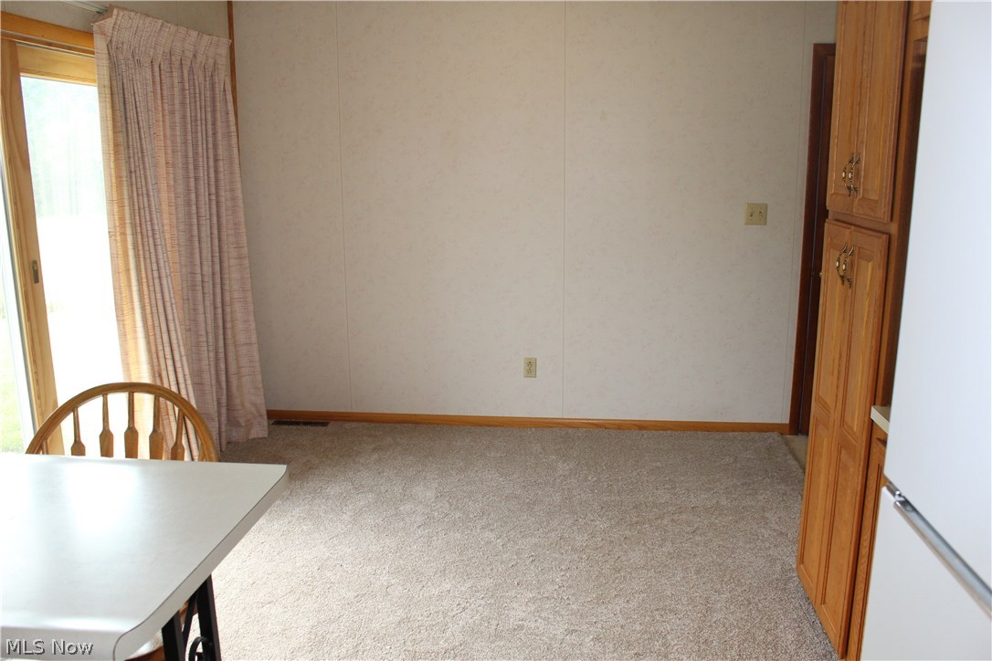 2380 Lee Creek Road Belleville, WV 26133 - Photo 11 of 23 Dining area just off kitchen