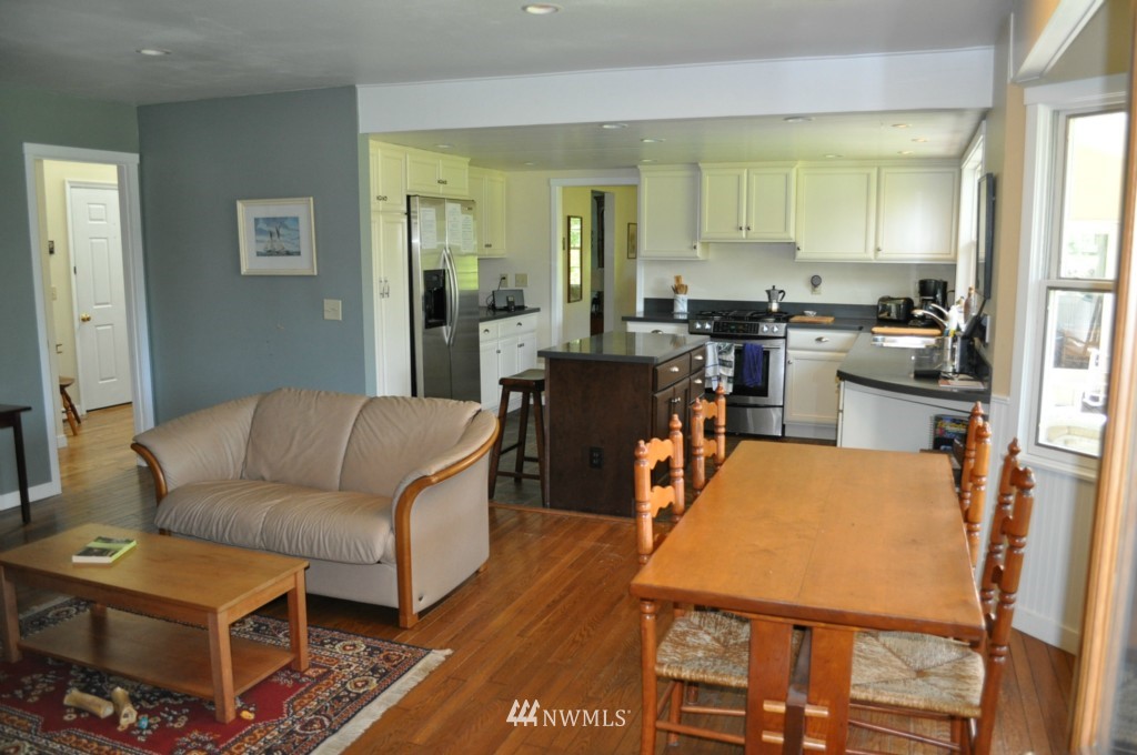 988 West Laurel Road Ferndale, WA 98248 - Photo 7 of 15 Gallery Image 7