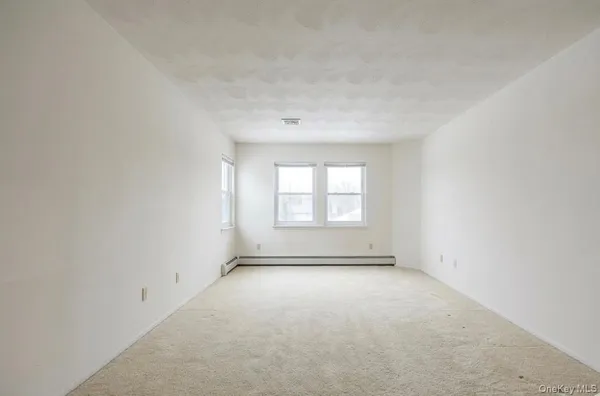 $699,000 | 21 Apple Blossom Lane, East Patchogue, NY 11772