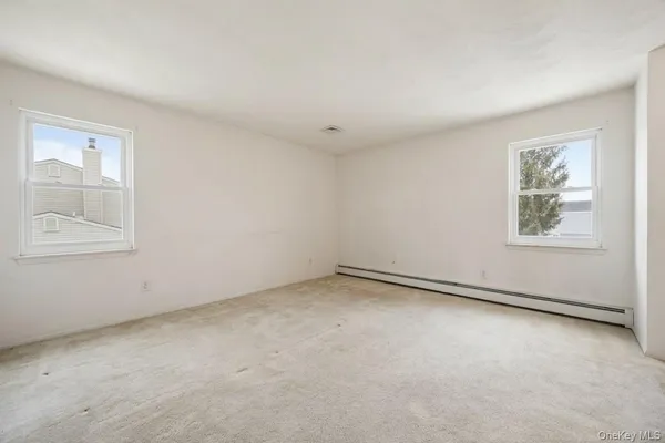 $699,000 | 21 Apple Blossom Lane, East Patchogue, NY 11772