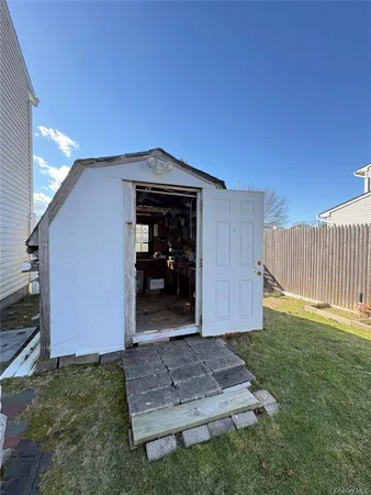 $699,000 | 21 Apple Blossom Lane, East Patchogue, NY 11772