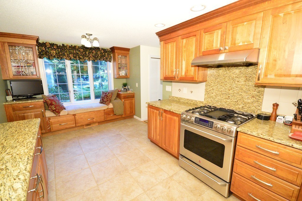 97 Fuller Pond Road, Unit 158 Middleton, MA 01949 - Photo 3 of 23 Gallery Image 3