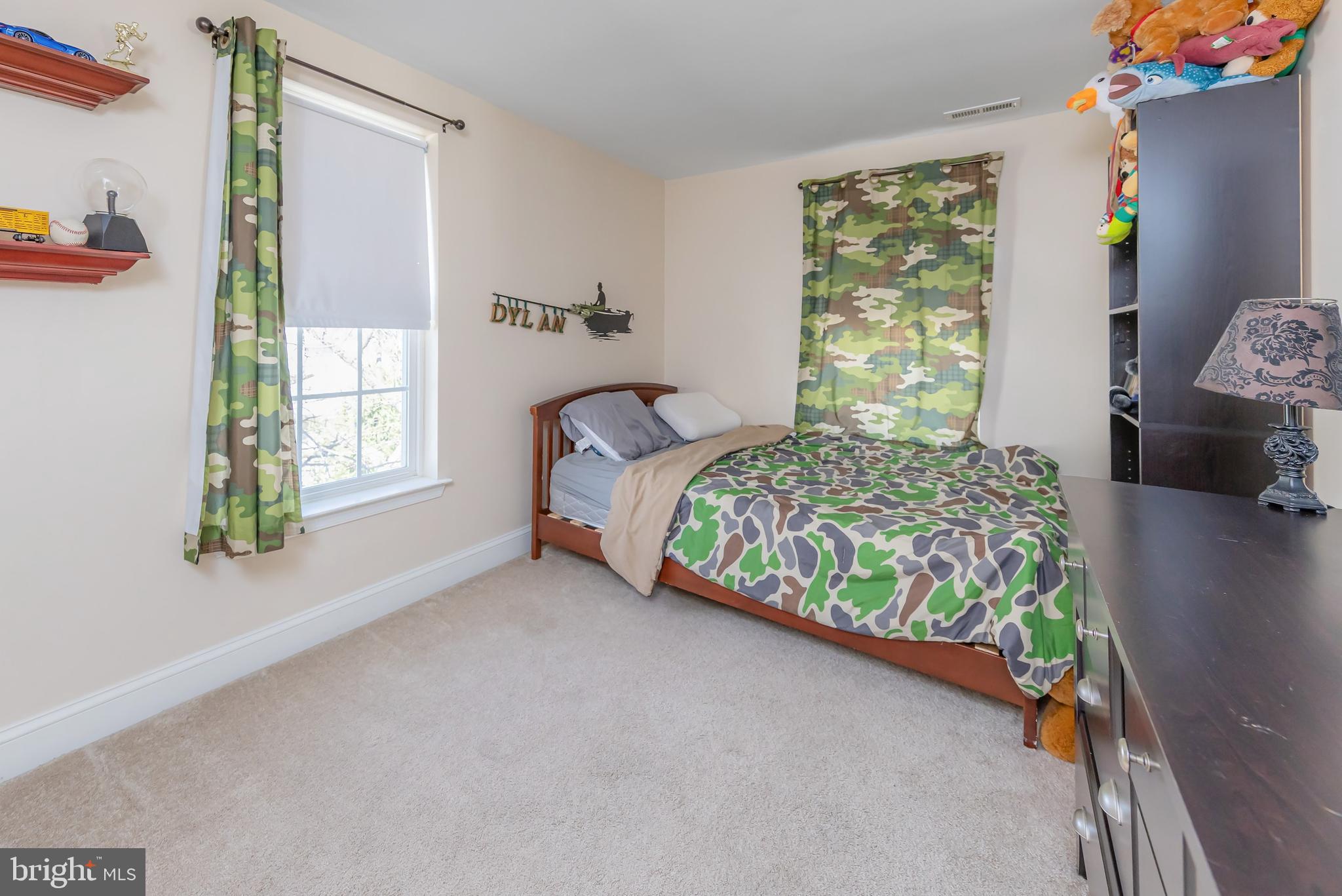 519 Democrat Road Gibbstown, NJ 08027 - Photo 13 of 18 Gallery Image 13
