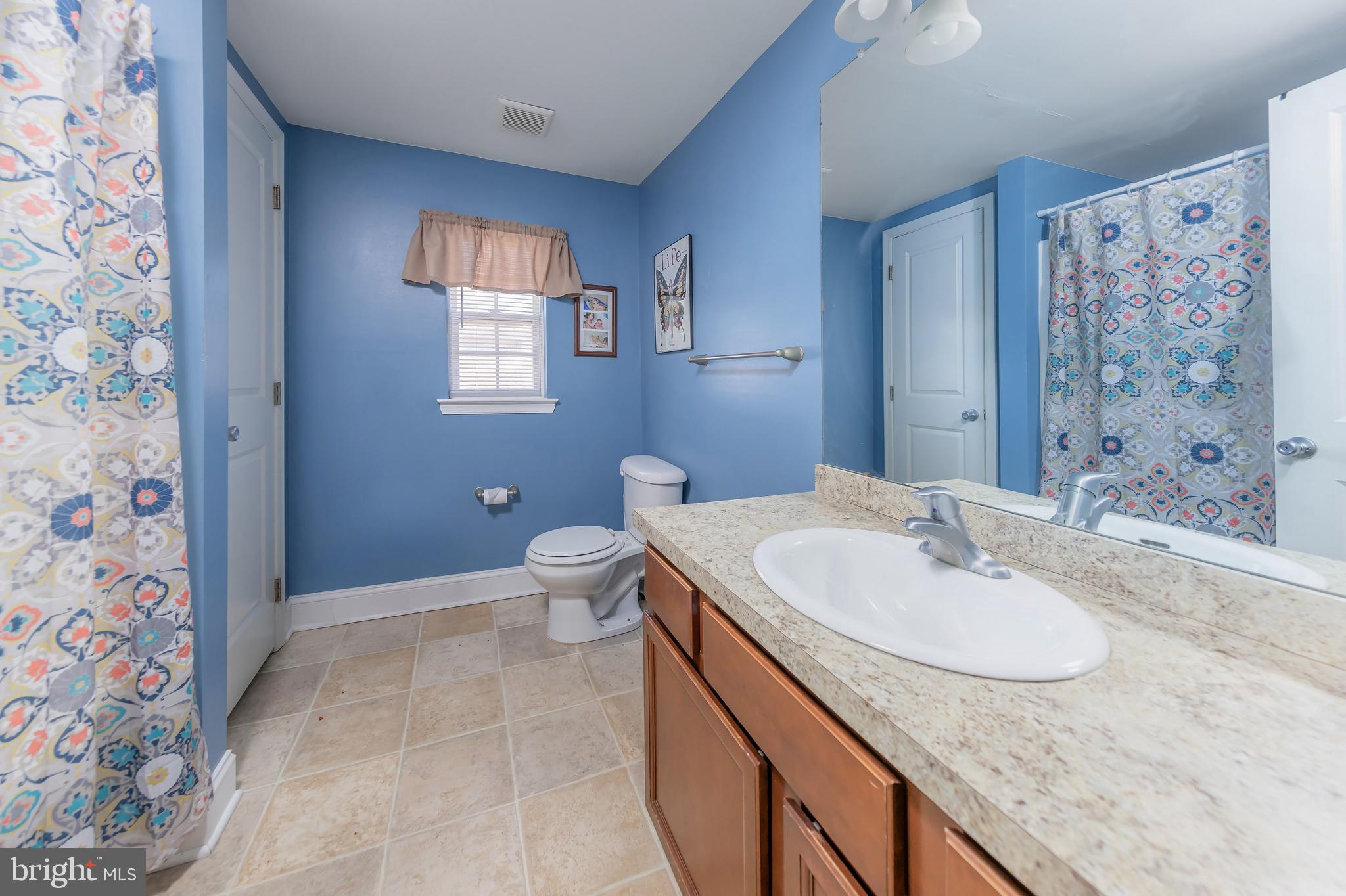 519 Democrat Road Gibbstown, NJ 08027 - Photo 15 of 18 Hall bathroom