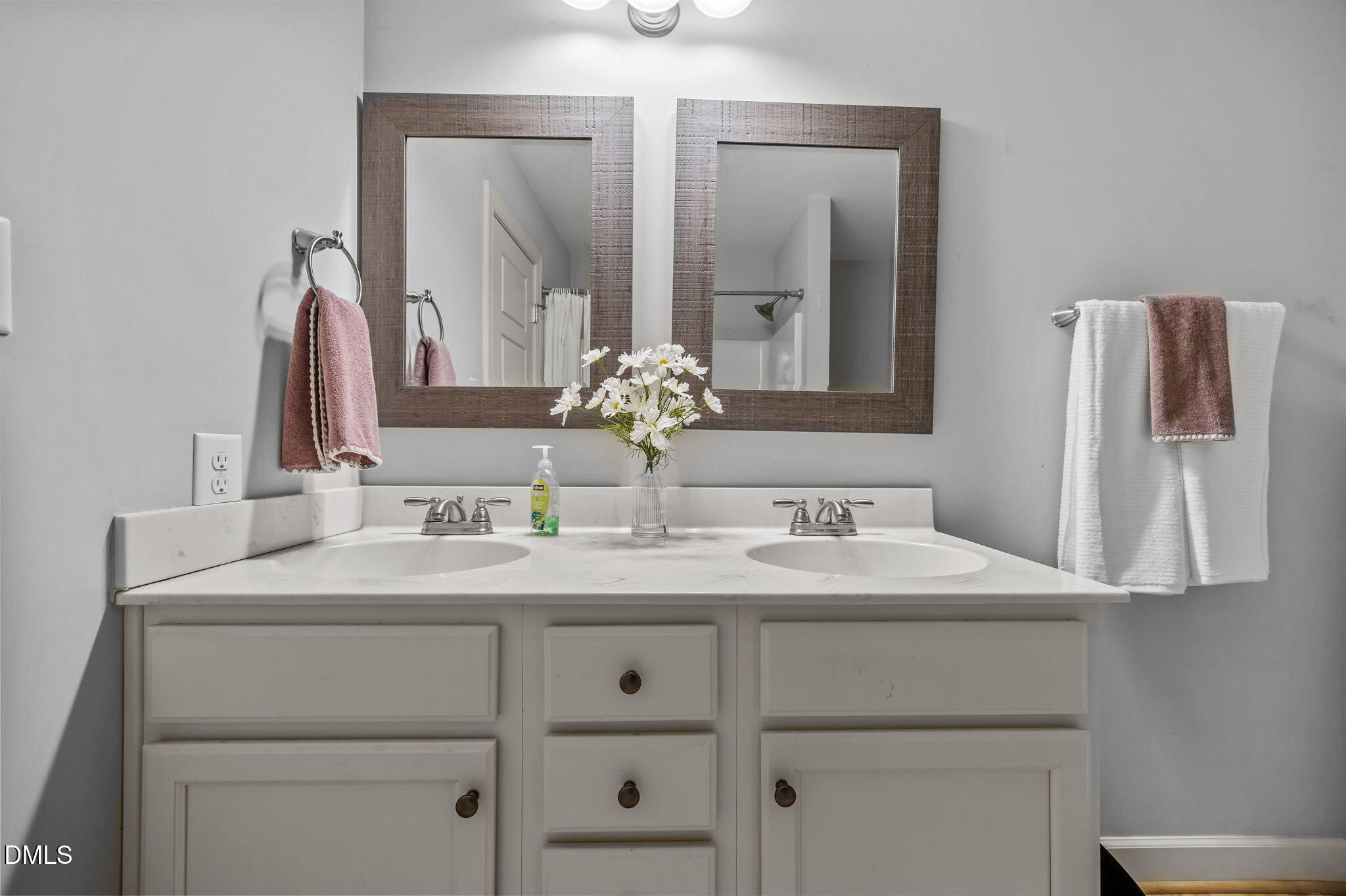 2290 Salt Hill Road Garner, NC 27529 - Photo 14 of 29 39-web-or-mls-IMG_4325